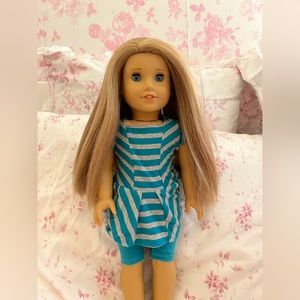 Mckenna Brooks 2012 American Girl Doll, All original Outfits Included